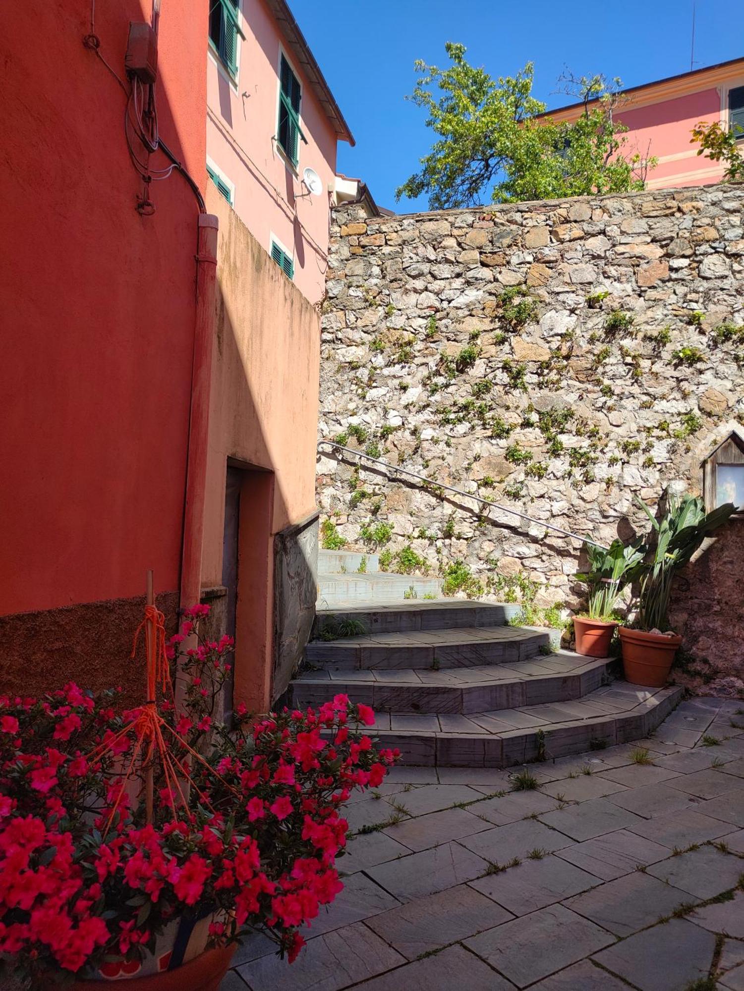 Camera Tra Le Cinque Terre, Camogli E Portofino. Vista Valle E Scorcio Mare All'Orizzonte Castiglione Chiavarese Eksteriør bilde