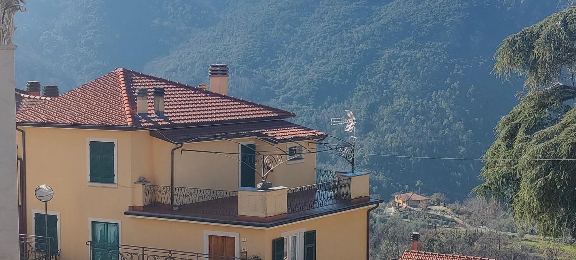 Camera Tra Le Cinque Terre, Camogli E Portofino. Vista Valle E Scorcio Mare All'Orizzonte Castiglione Chiavarese Eksteriør bilde